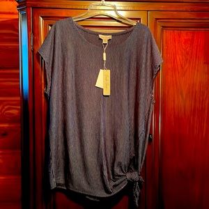 Navy stripes shirt with side tie